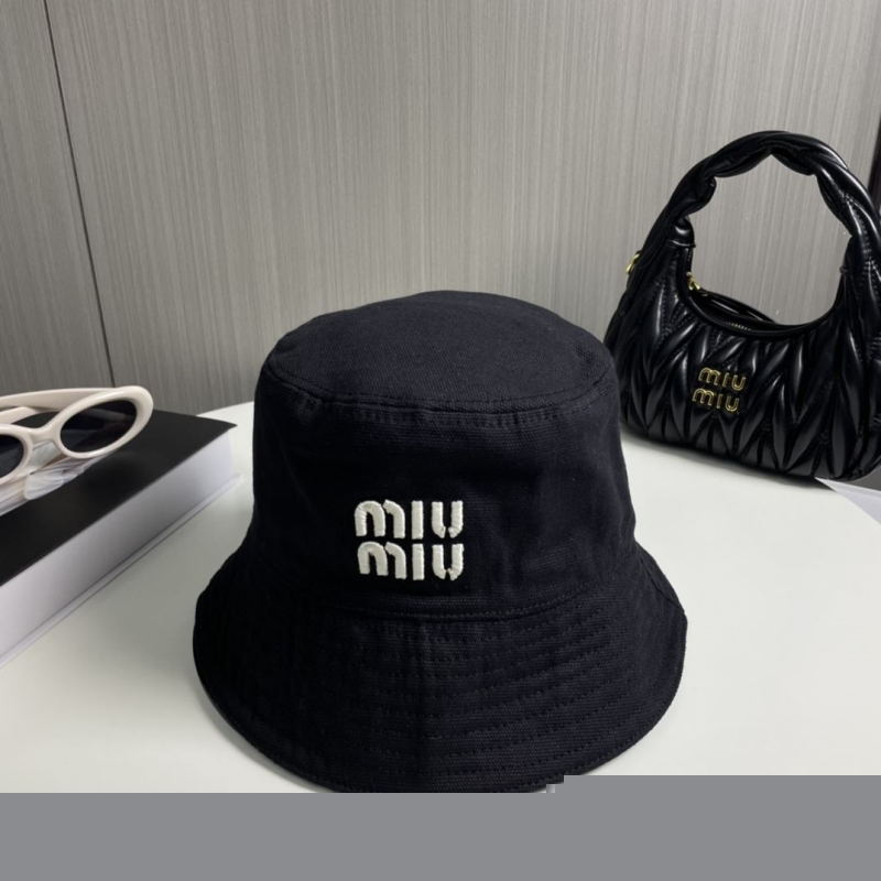 M*um*u